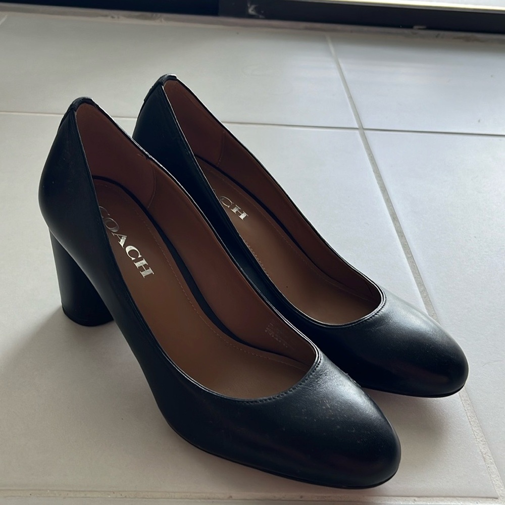 Coach Leather Black Chunky Heeled Round Toe  Shoes Women's Size 8